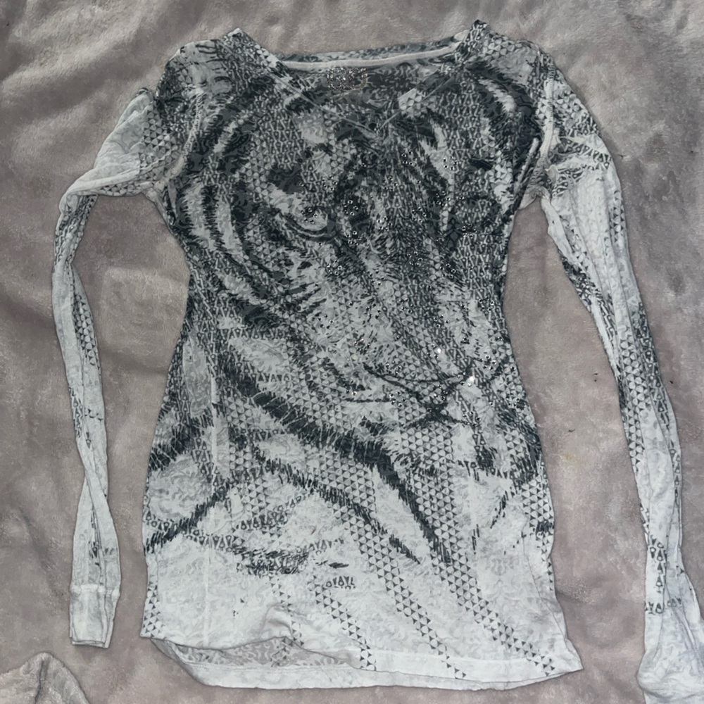 tiger stretchy top with rhinestone detailing